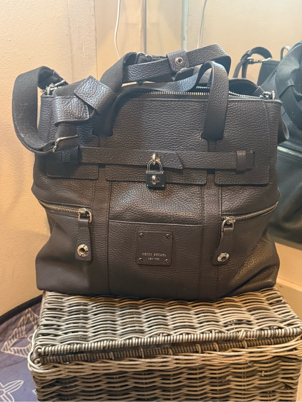Ultra Rare Henri Bendel Jetsetter Bag